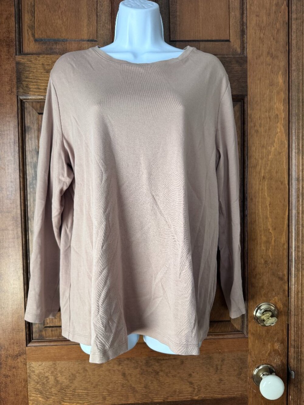 Isaac Mizrahi Live! Tan Round Neckline Long Sleeve Tee Size 1X